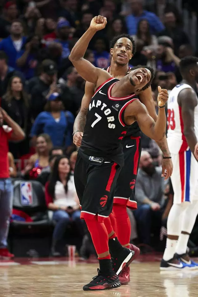 亚雷亚尔在 亚雷亚尔在