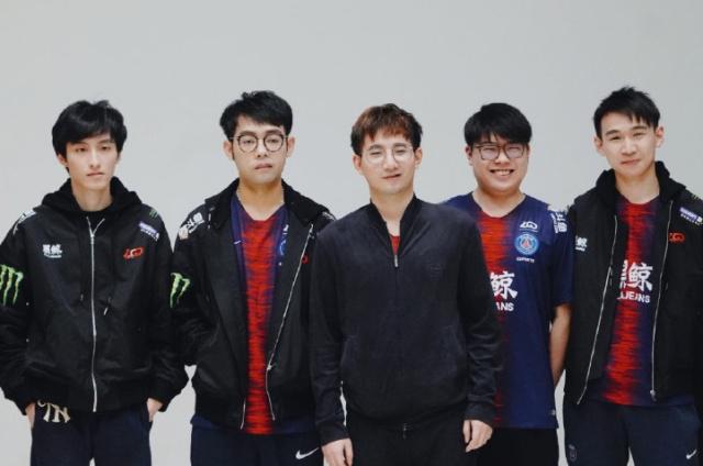 上这些内容 上这些内容