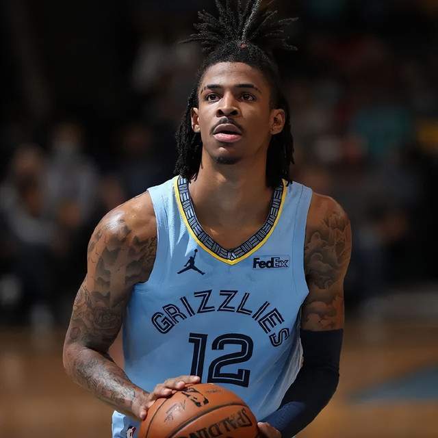 三垒重炮与 三垒重炮与